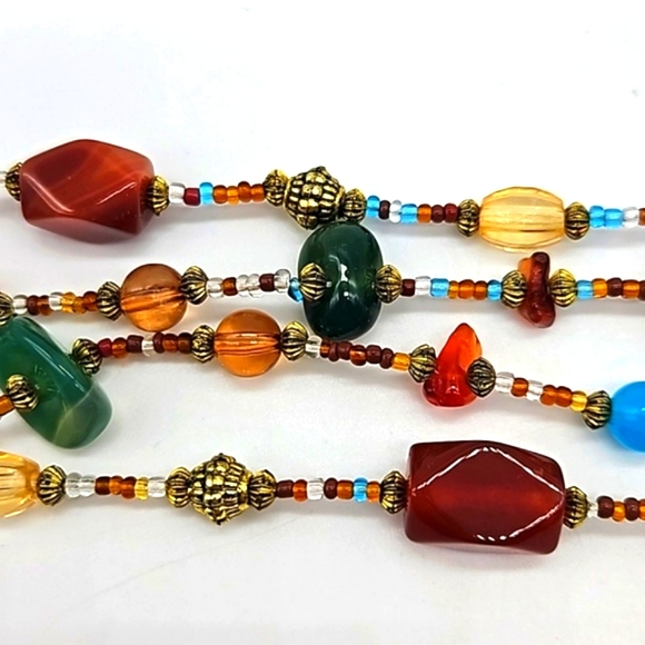 Glass bead single strand necklace 18" L - Picture 7 of 8